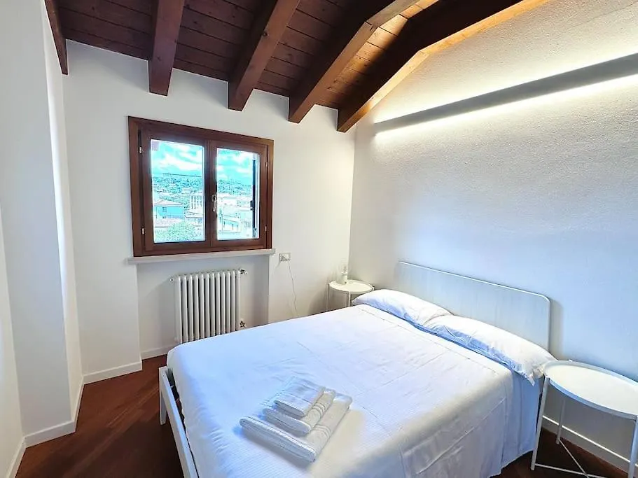 Attico Garibaldi Vista Lago Desenzano del Garda 0*,