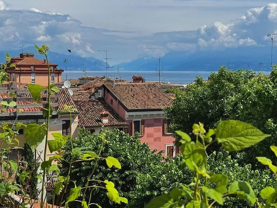 Attico Garibaldi Vista Lago Desenzano del Garda