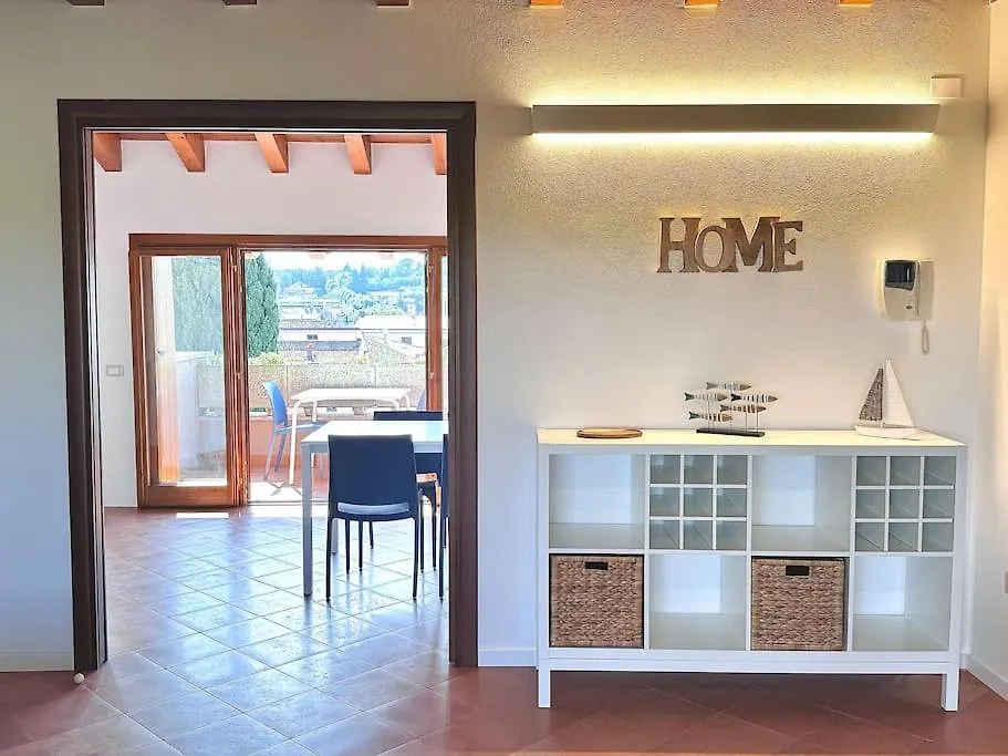 Apartment Attico Garibaldi Vista Lago Desenzano del Garda